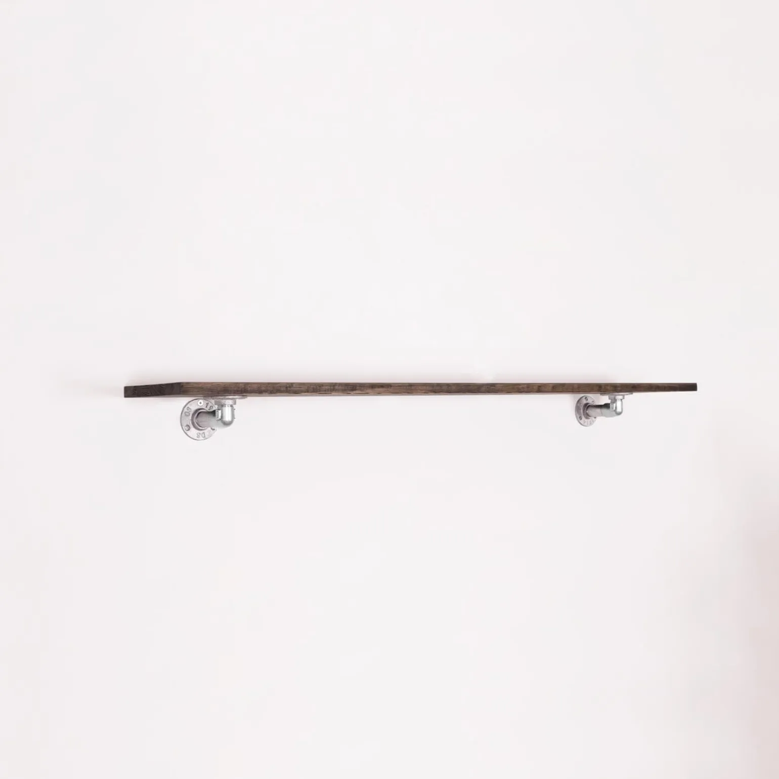 Hyldeknægte ELLA sølv med hylde (30 cm dybde)