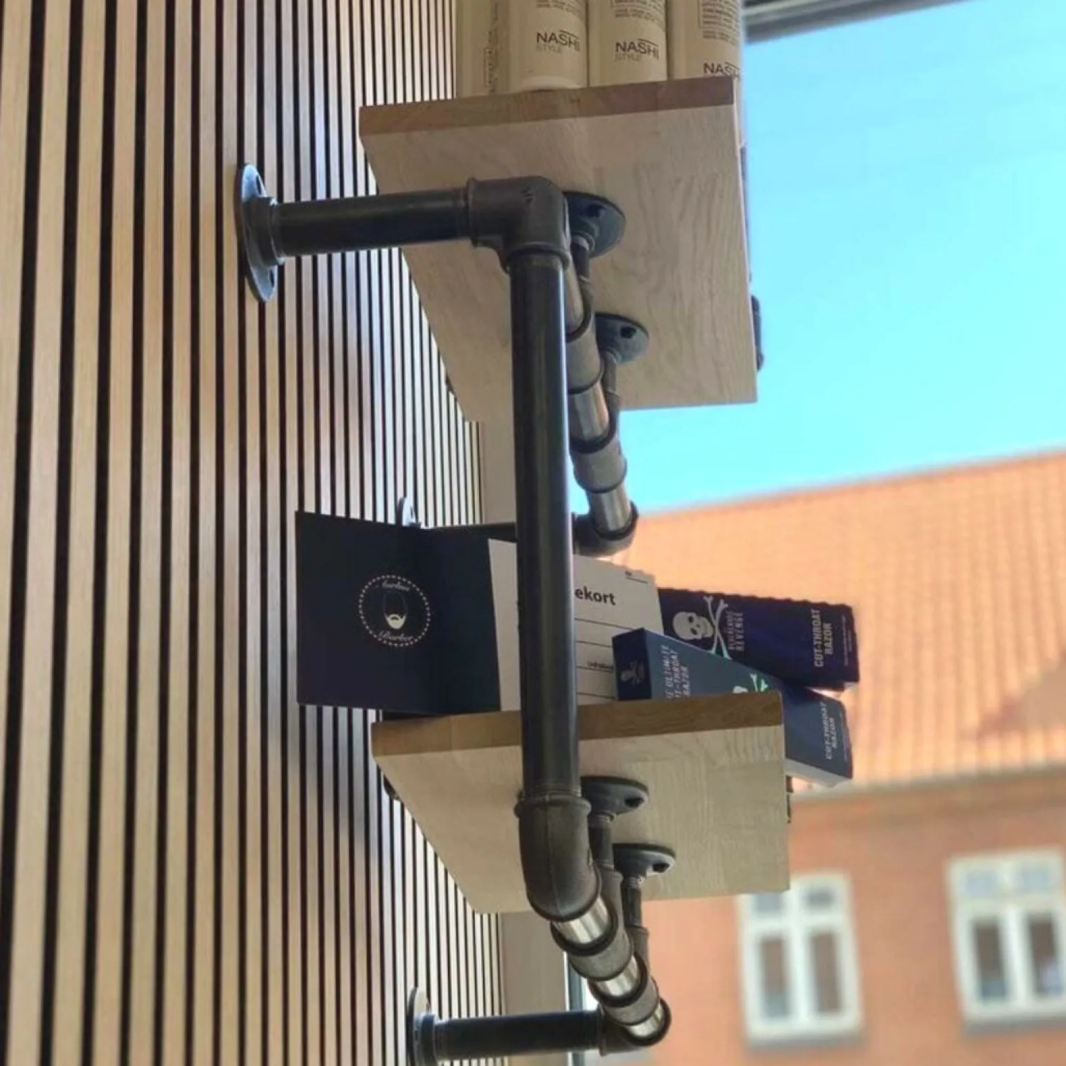 Ophæng PEDRI sølv med messing og hylder