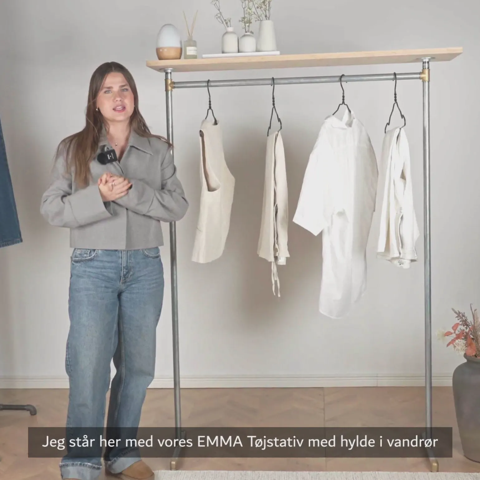 Tøjstativ EMMA sølv med hylde
